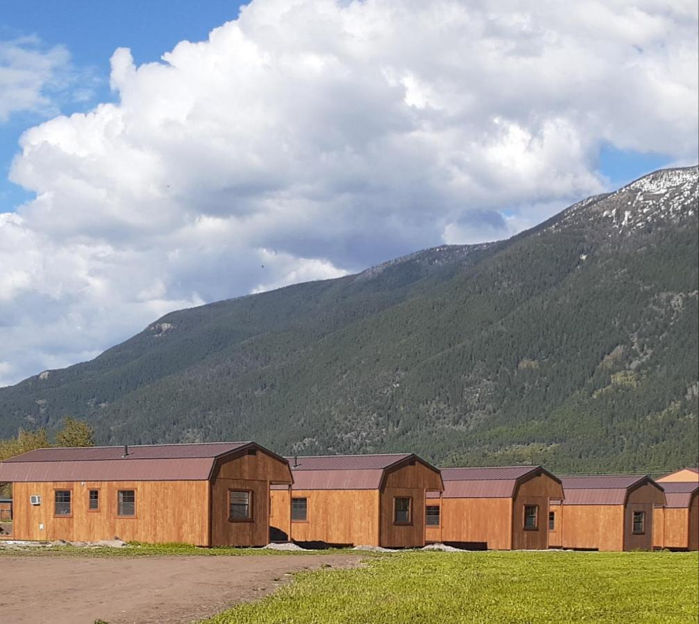 Glacier Acres Guest Ranch Columbia Falls Eksteriør billede